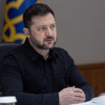 Президент Зеленський під час зустрічей з командирами корпусів та керівництвом ЗСУ