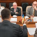 Кіт Келлог під час відвідування Одеського морського порту, фото Міністерства з відновлення