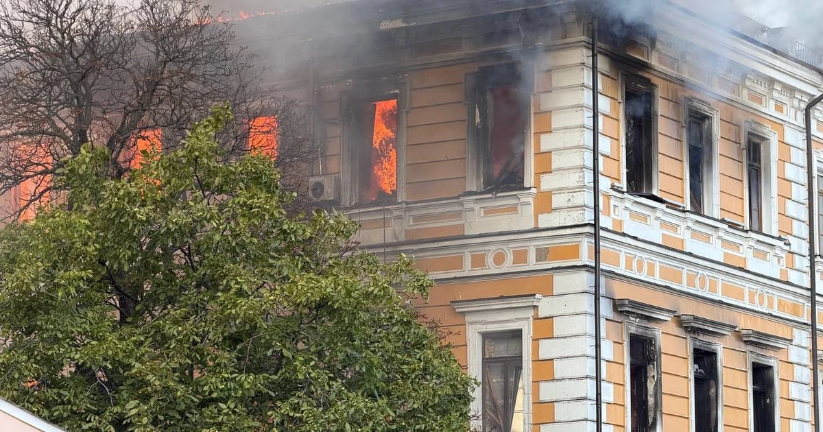 У Києві дрон влучив у будівлю Президії НАН: одна загибла, четверо постраждалих